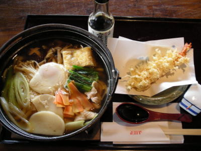 鍋焼きうどん