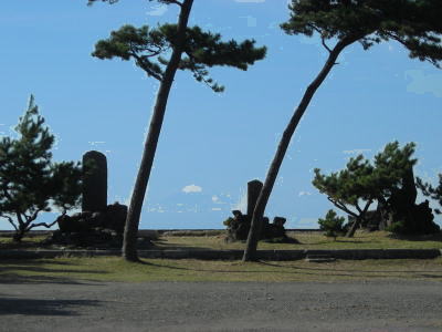 森戸神社からの富士