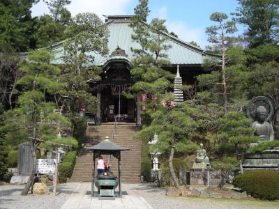 安楽寺・本堂