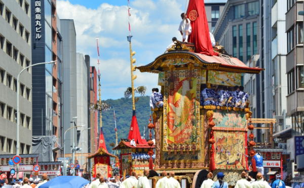 京都祇園祭（山鉾巡行）